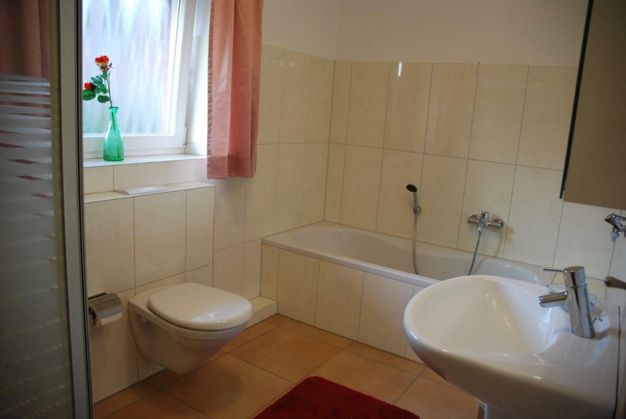Ferienwohnung Gruenes Herz Кіль Екстер'єр фото